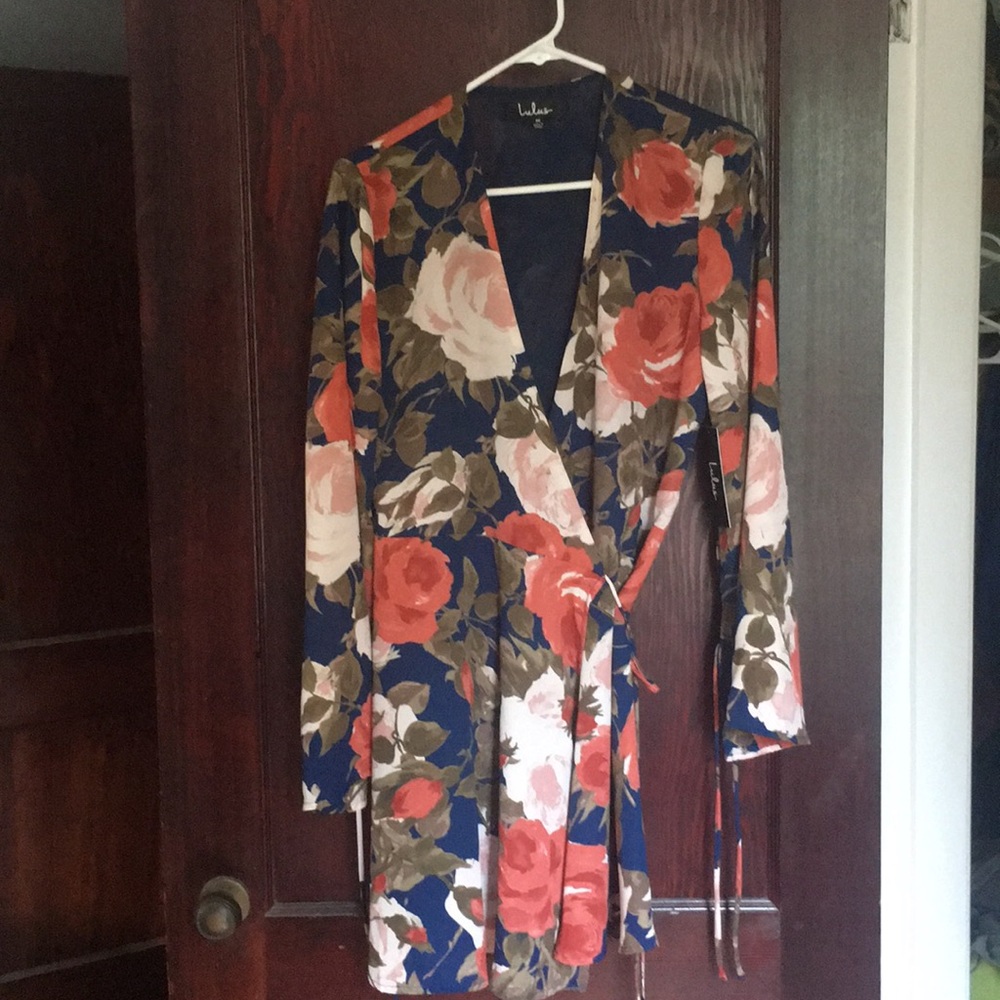 Lulus floral wrap dress